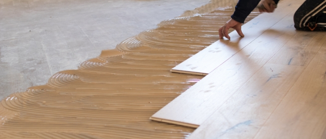 窓 / 床 / クロス