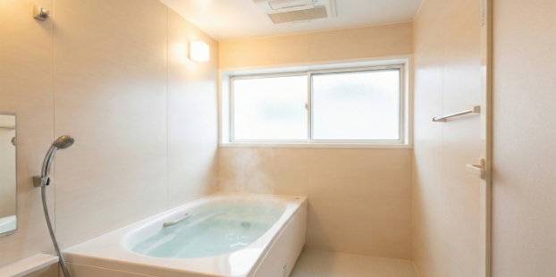 高断熱浴槽・浴室暖房乾燥機の設置