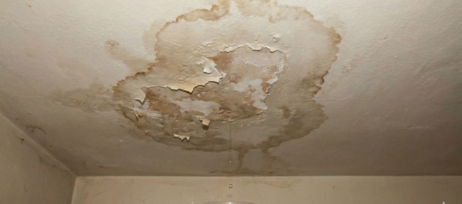 天井のシミ・雨漏り